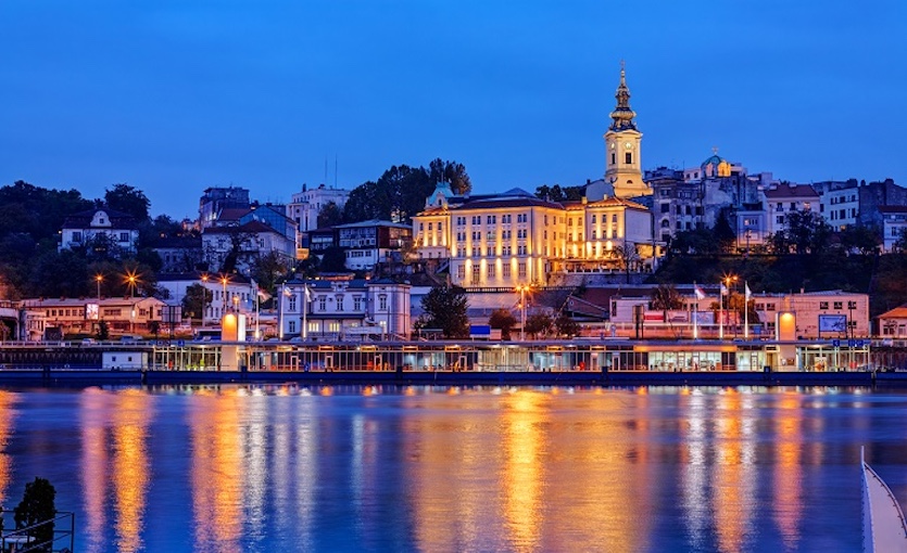 Adana Çıkışlı Kosovalı Büyük Balkan Air Albania İle Extra Turlar ve Akşam Yemekleri Dahil