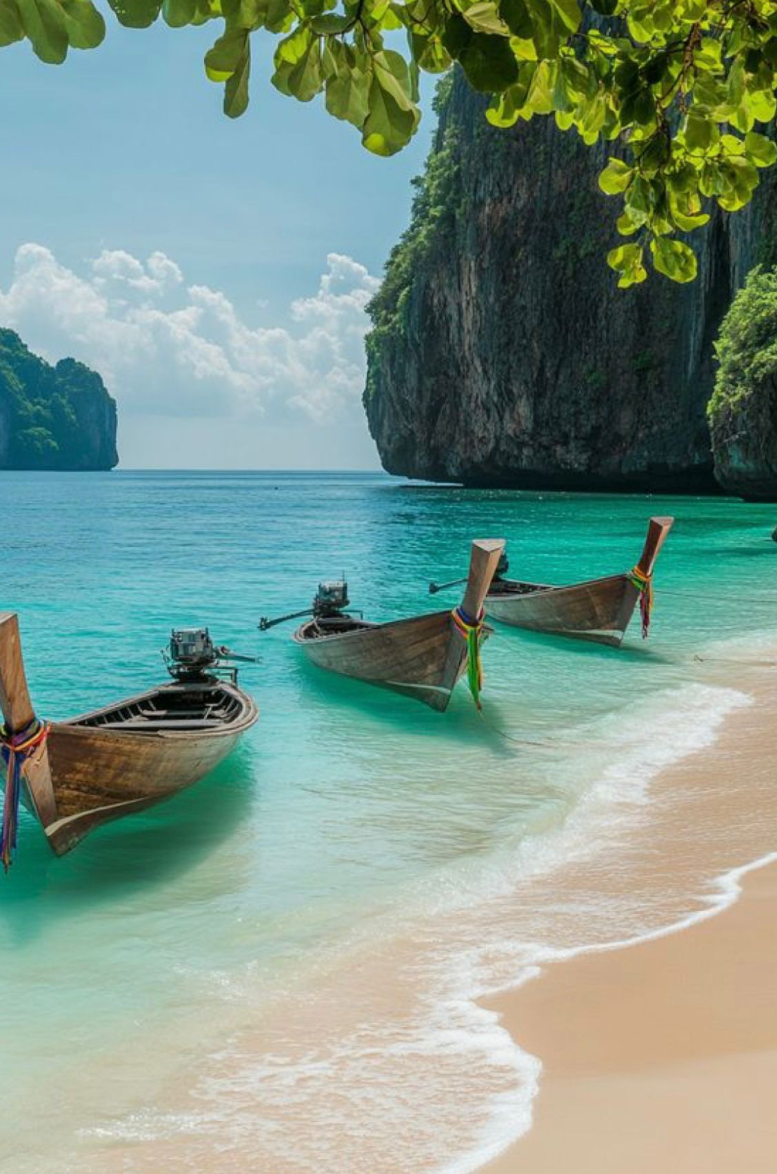 Phuket Turu Singapur Havayolları ile 5 Gece 8 Gün (HKT-HKT) TT001